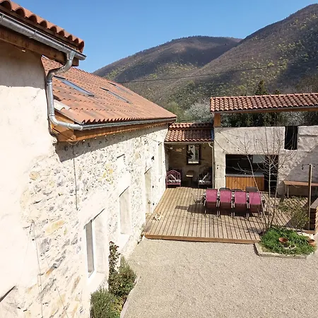 Le Refuge Du Milan بيت للعطل Bertren