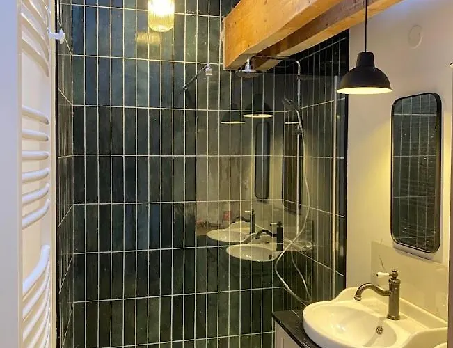 Le Refuge Du Milan Bertren